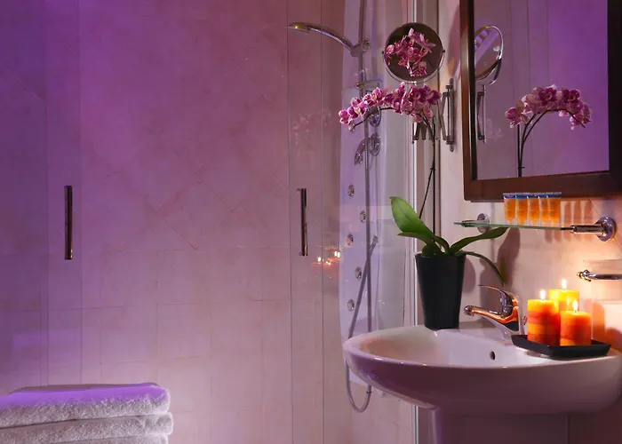 Tuscolana מלון 3*