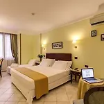 فندق Tuscolana روما