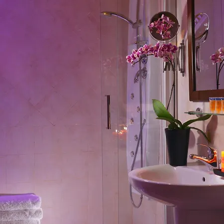 Tuscolana فندق 3*