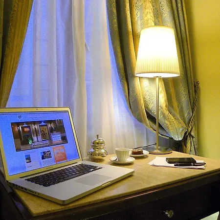 فندق Tuscolana 3*